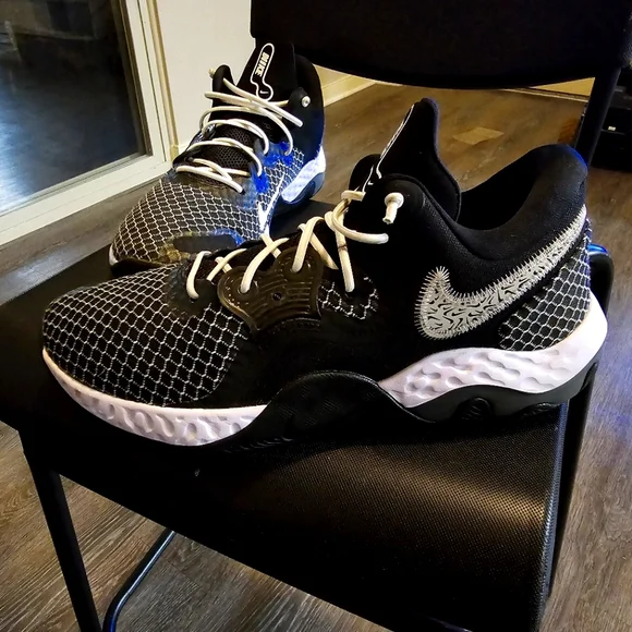 Nike "RENEW ELEVATE 2" BASKETBALL Shoes Men's Size: 9.5 NWB - Picture 5 of 10
